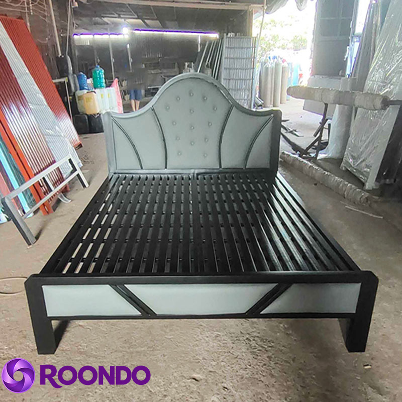 Giường sắt hộp Kilgroth