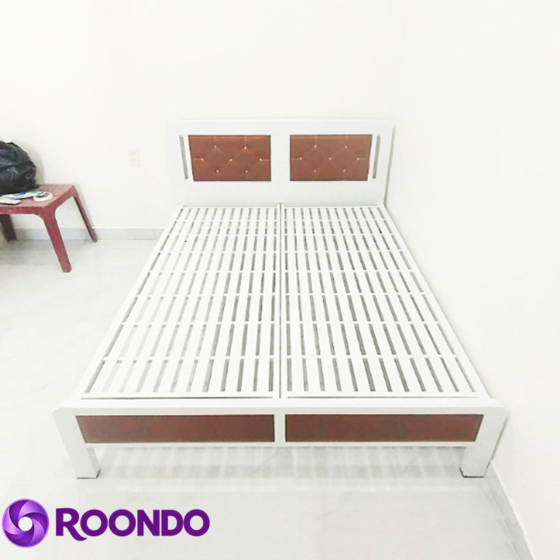 Giường sắt hộp Zings
